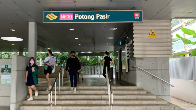 PotongPasir駅